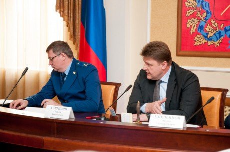 При проведении госзакупок привлекать экспертов, использовать инструменты общественного контроля