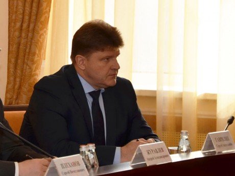 Строительство международного транспортного коридора и развитие региональной авиации обсуждены в Оренбурге с участием советника Президента России