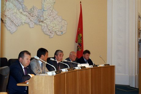 Сергей Гаврилин принял участие в очередном заседании Законодательного Собрания области