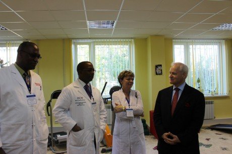 Владислав Третьяк и Владимир Козин обсудили результаты проведенного годом ранее приема граждан