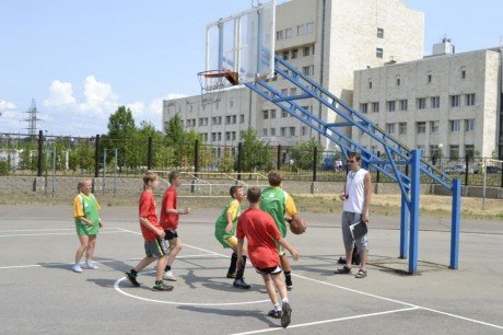 Воспитанники детских домов и школ-интернатов Ульяновской области определили лучшую спортивную команду.