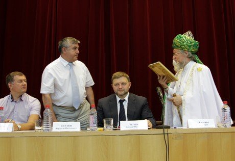 В день открытия минарета в Кирове прошла конференция мусульманской общины Вятского края