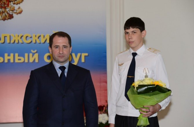 Михаил Бабич вручил госнаграды лучшим жителям Приволжья 