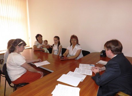 Многодетные семьи Марий Эл найдут поддержку в общественной приёмной главного федерального инспектора