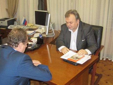 Алексей Бендусов встретился с руководством реготделений политических партий