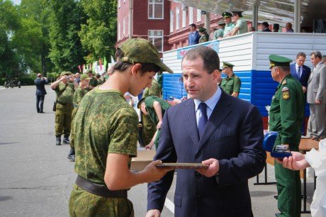 Торжественное закрытие первой смены оборонно-спортивного оздоровительного лагеря «Гвардеец»  