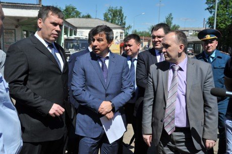 Владимир Климов обсудил вопросы ремонта и содержания федеральной автомобильной дороги «Вятка»