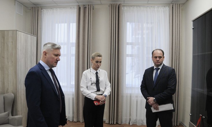 Пресс_релиз_Владимир_Бобров_посетил_областной_филиал_фонда_Защитники