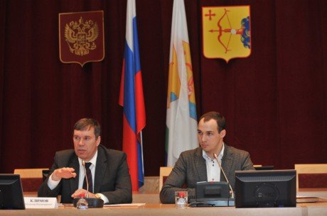 Владимир Климов принял участие в заседании Молодежного парламента