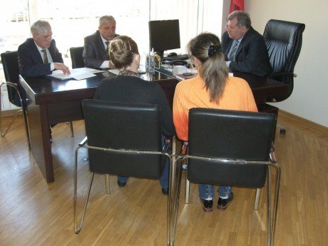 Молодые семьи не могут заселиться в новые дома, так как сорван план подведения к ним инженерных коммуникаций 