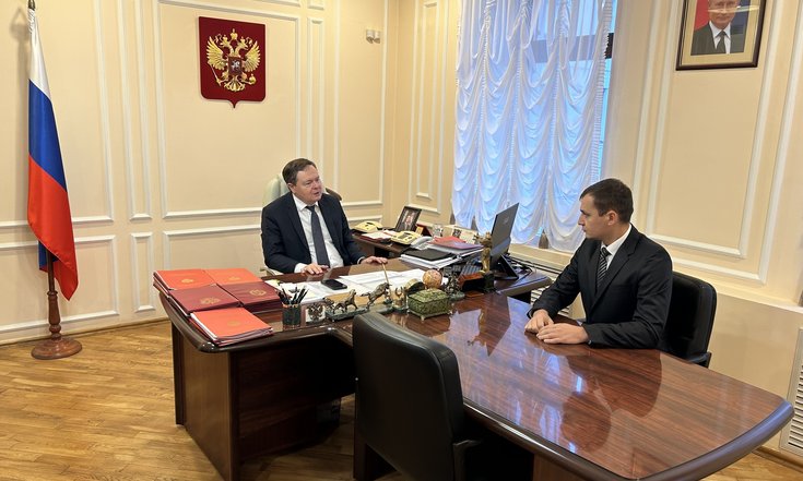Виктор Демидов провел встречу с кандидатами на должности