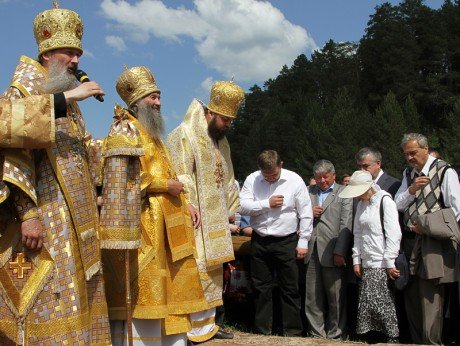 В Великорецком крестном ходе приняло участие около 59 тысяч паломников из разных городов России и зарубежных стран
