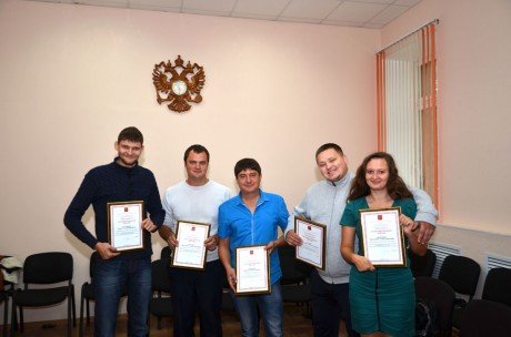 Сергей Гаврилин вручил Благодарственные письма за творческий подход к освещению «Зарницы Поволжья» журналистам и телеоператорам ГТРК «Оренбург»