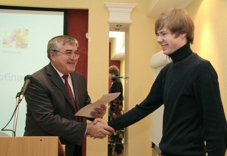 Подведены итоги работы Малой академии государственного управления в Кировской области в 2012 году