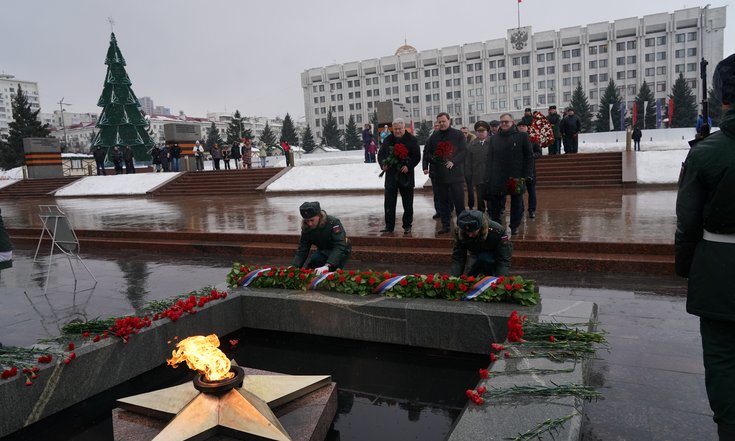 23.02.22_Возложение