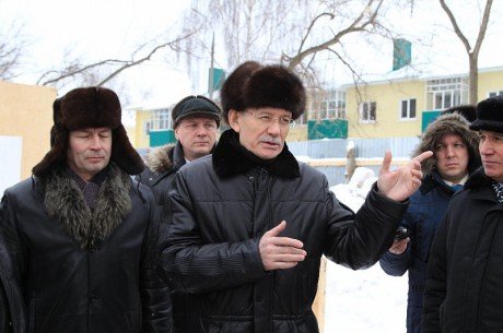 В окружном кадетском корпусе в Ишимбае возводятся физкультурно-оздоровительный комплекс с бассейном и общежитие на 320 мест