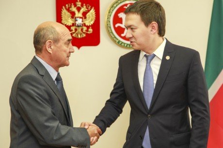 Главный федеральный инспектор и Уполномоченный при президенте Татарстана по защите прав предпринимателей подписали соглашение о взаимодействии