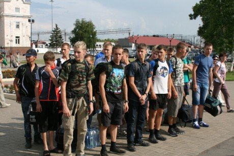 Команда из Удмуртской Республики отправилась на вторую смену оборонно-спортивного оздоровительного лагеря «Гвардеец»