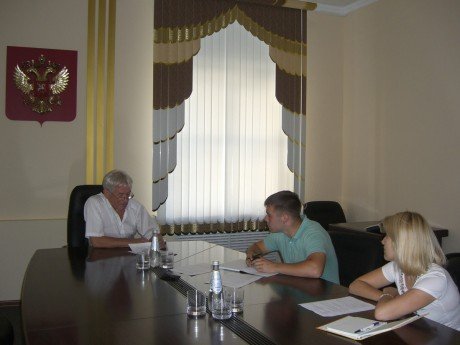 Проблема социального сиротства и детей, оставшихся без попечения родителей, на личном контроле главного федерального инспектора по Ульяновской области