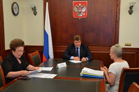 Подняты проблемы экологии и земельных отношений