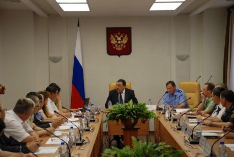 Главный федеральный инспектор провел координационное совещание с руководителями территориальных органов госвласти