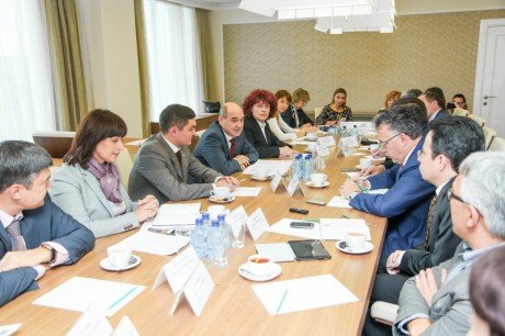 Состоялась рабочая встреча главного федерального инспектора с руководителями ведущих СМИ Татарстана