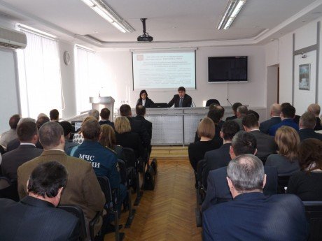 Работа с обращениями граждан и информационная открытость – основа связи органов власти с населением