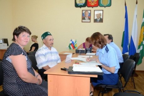 Жители Благоварского района обратились в мобильную приемную Президента Российской Федерации в Республике Башкортостан