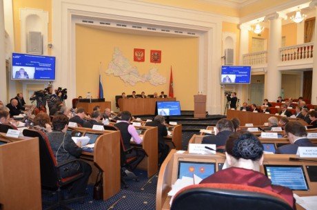 Парламентарии Оренбуржья приняли закон о региональном бюджете