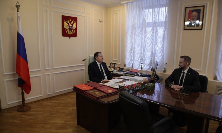 25.12.2025_Рабочая встреча Виктора Демидова с кандидатами, представленными на должности федеральных судей