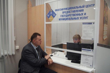 Павел Логинов познакомился с работой сети МФЦ в Марий Эл