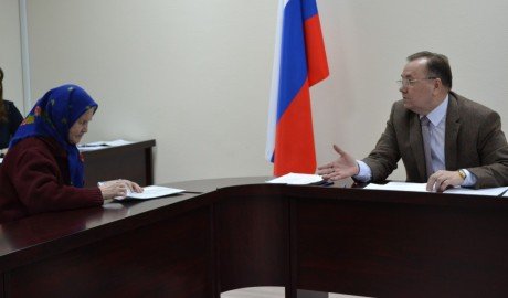 Жильцы аварийного дома жалуются на бездействие администрации сельского поселения