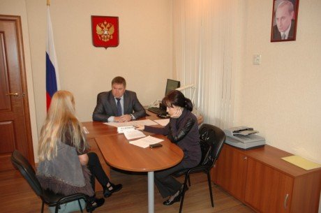 Дмитрий Каденков провел личный прием граждан 