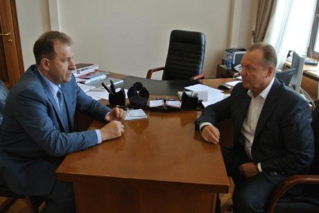 Главный федеральный инспектор Сергей Чабан встретился с председателем исполкома Самарской областной татарской национально-культурной автономии 