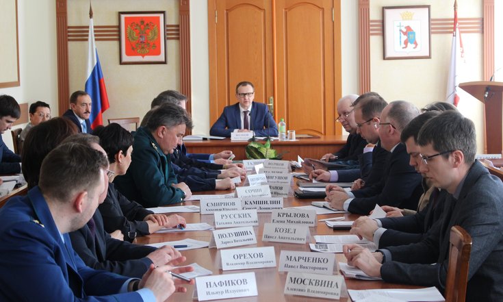 Волков