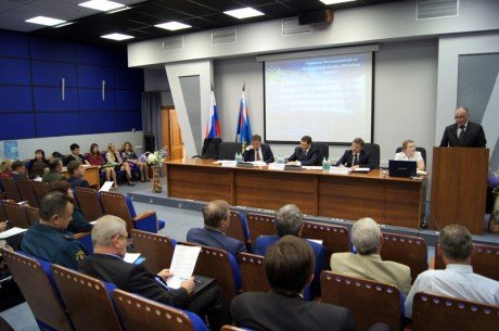 Очередное совещание с руководителями федеральных структур региона