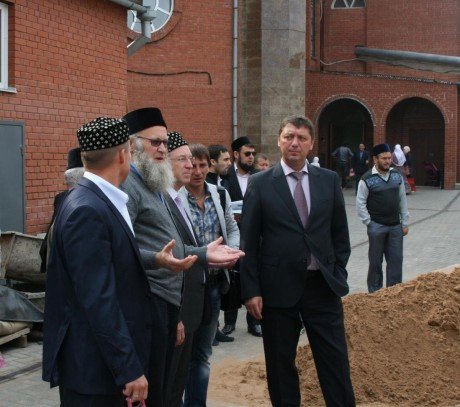 Главный Федеральный инспектор по Удмуртской Республике принял участие в праздничном мероприятии по случаю мусульманского праздника Ураза-байрам