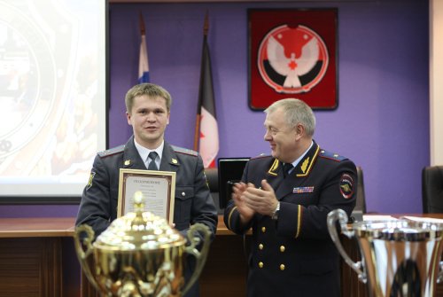 Сборная МВД по Удмуртии в 2012 году завоевала первое место в Спартакиаде МВД России среди команд второй группы