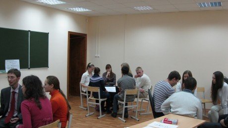 Слушатели Малой академии государственного управления в Кировской области приняли участие в деятельностно-ориентированной игре «МАГУ – Зачем? Куда? Как?»