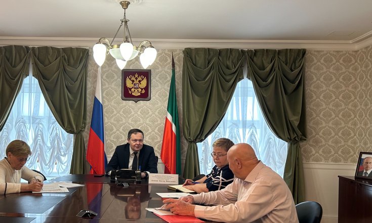 Виктор Демидов провёл приём граждан в Приёмной Президента РФ в РТ