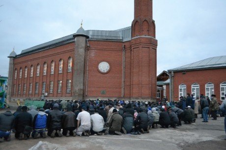 Главный федеральный инспектор по Удмуртской Республике принял участие в праздничном мероприятии по случаю мусульманского праздника Курбан-Байрам