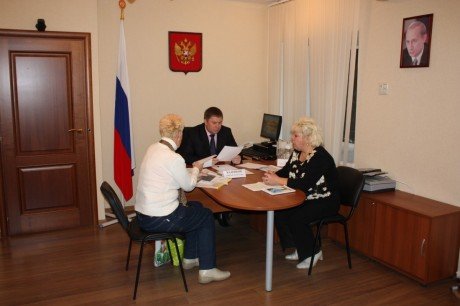 Дмитрий Каденков провел личный прием граждан 