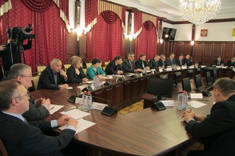 В Кирове обсудили проблемы в развитии промышленности