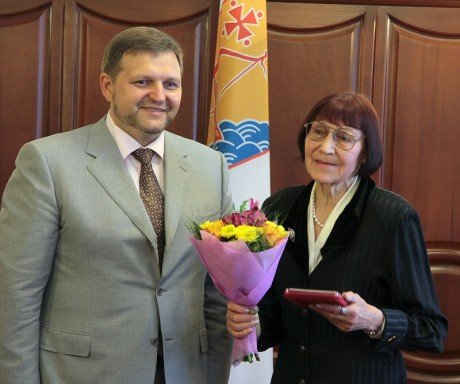 Состоялось вручение государственных наград РФ и почётных знаков Кировской области