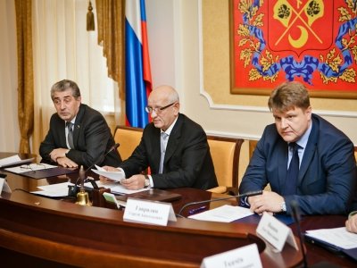 Ужесточить борьбу с наркоманией по всем направлениям