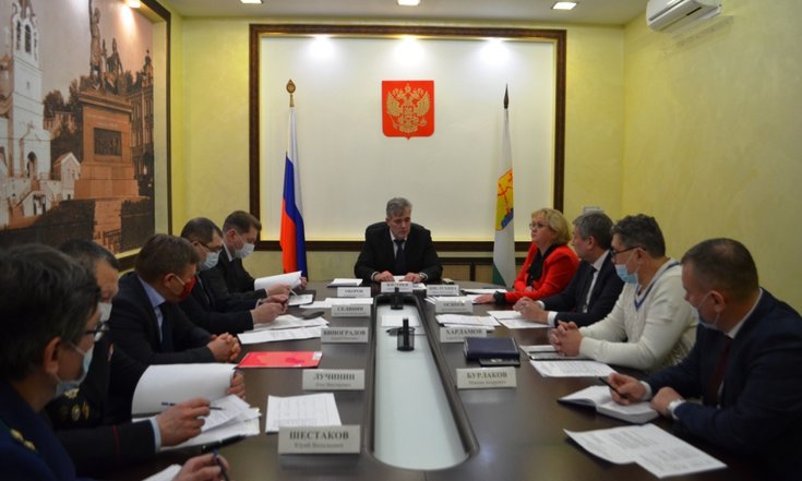 В Кирове обсудили пути решения проблем обманутых дольщиков