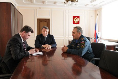 Рустам Идрисов провел рабочую встречу по вопросам обеспечения пожарной безопасности