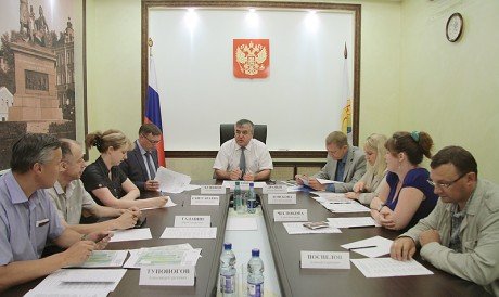 Фердауис Юсупов провел рабочую встречу с многодетными семьями