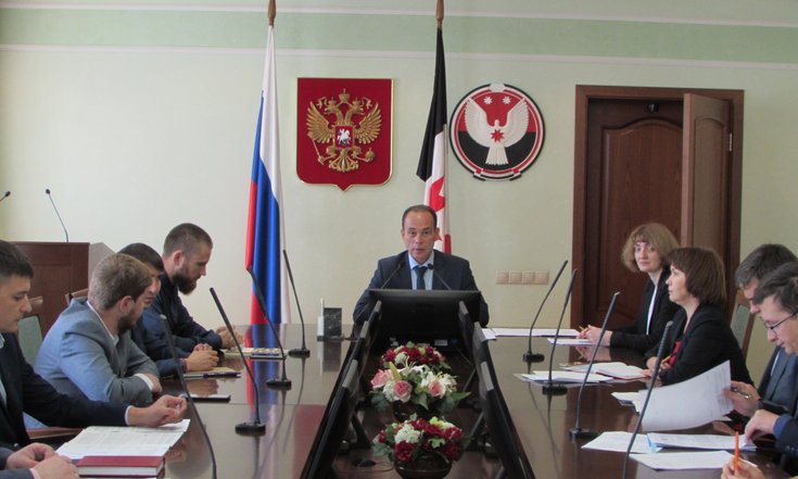 Сергей Панов провел встречу с молодыми руководителями социальных проектов