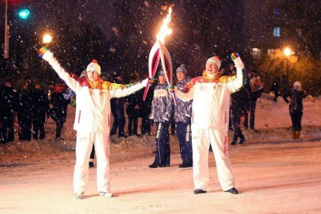 Воспитанники Оренбургского Президентского кадетского училища салютовали зимним сочинским Олимпийским Играм, Новому году и каникулам